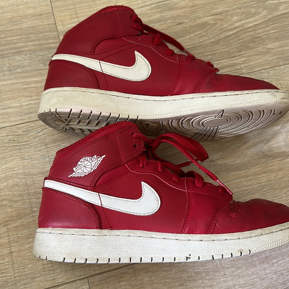Air Jordan - Picture 4 of 5